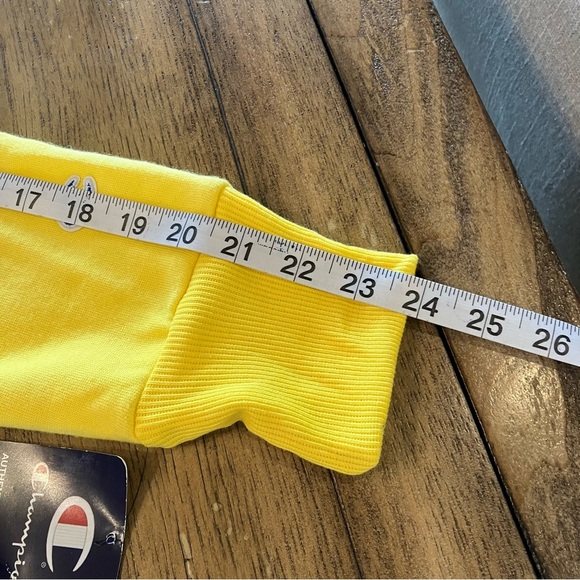 NWT Womens Medium Limited Edition Champion Yellow Pac-man XSweatshirt 80s Retro - Picture 9 of 11